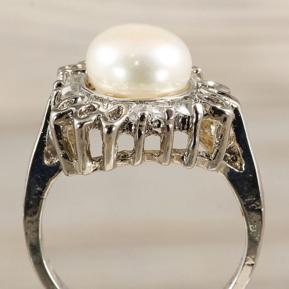 Tenyésztett gyöngyös gyűrű-3, köves, fehér